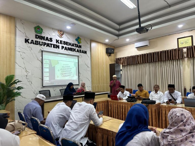 Pertemuan Pelatihan Aplikasi Sistem Kewaspadaan Dini dan Respon (SKDR) Puskesmas